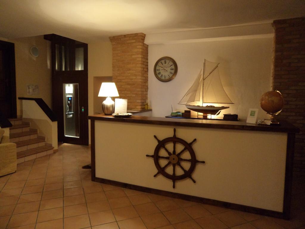 Albergo Tirreno Marina di Camerota Exterior photo