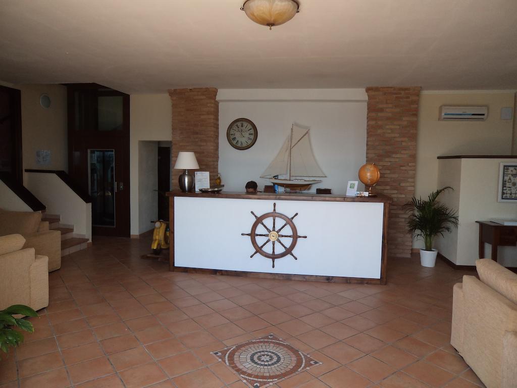 Albergo Tirreno Marina di Camerota Exterior photo