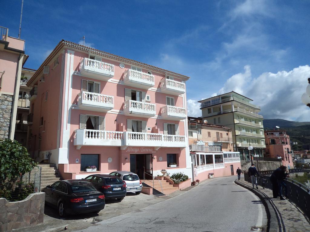 Albergo Tirreno Marina di Camerota Exterior photo